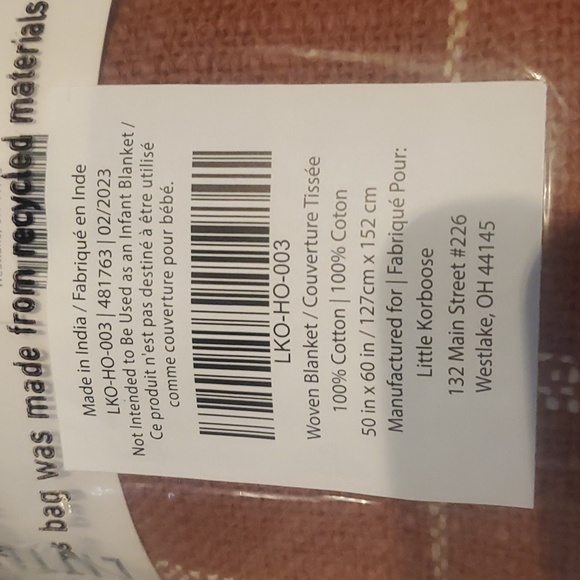 Woven throw blanket - Picture 2 of 2